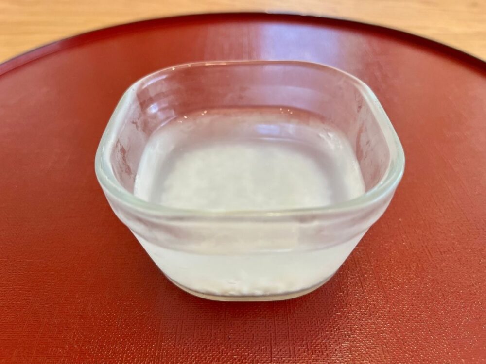 米を水に浸水させる