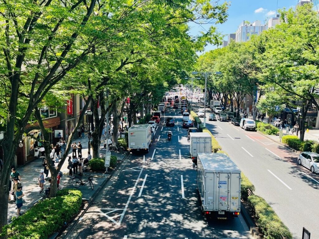 表参道の大通り