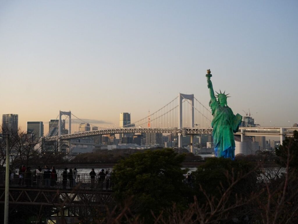 夕暮れのお台場